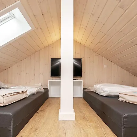 בית נופש Luxury Pool In Marielyst - By Traum