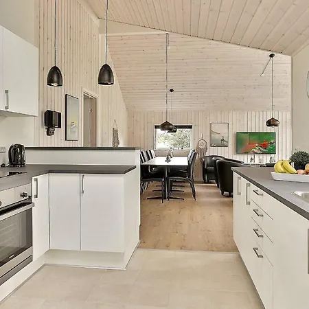 Luxury Pool In Marielyst - By Traum Bøtø By