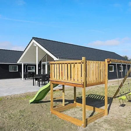 בית נופש Luxury Pool In Marielyst - By Traum