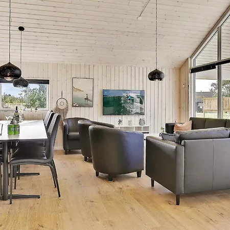 Luxury Pool In Marielyst - By Traum