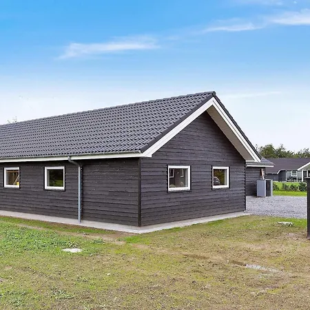 בית נופש Luxury Pool In Marielyst - By Traum *